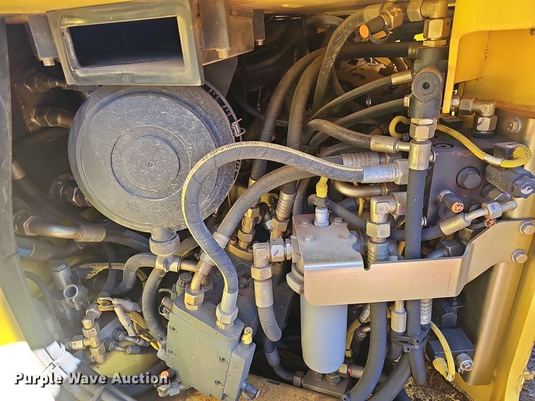 image for item EJ5632 2007 Bomag  BW 161 AD-HF double drum vibratory roller