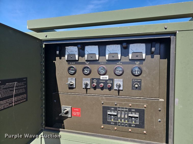 image for item EJ5634 Drash HVAC/generator trailer