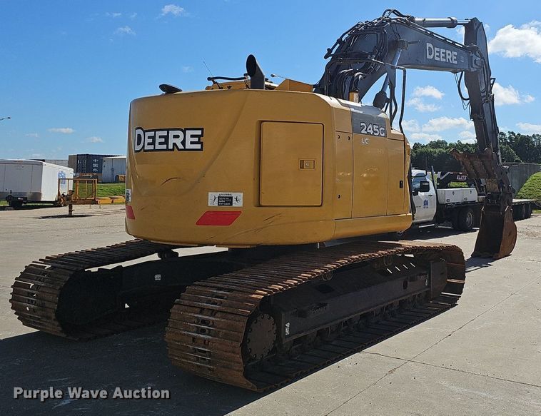 image for item EJ5681 2018 John Deere  245G LC excavator