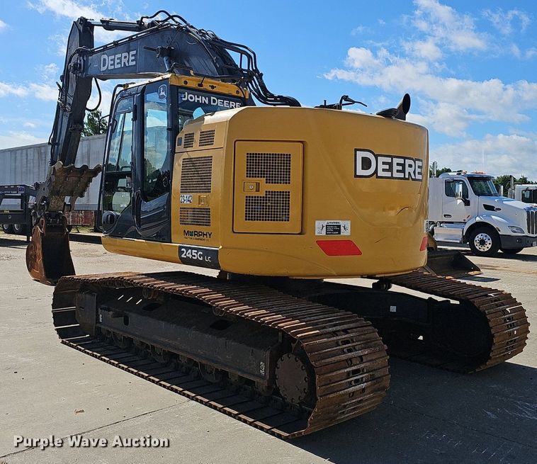 image for item EJ5681 2018 John Deere  245G LC excavator