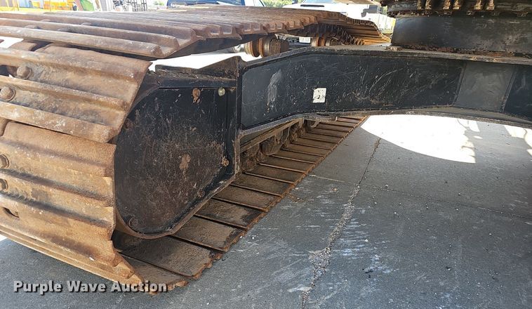 image for item EJ5681 2018 John Deere  245G LC excavator