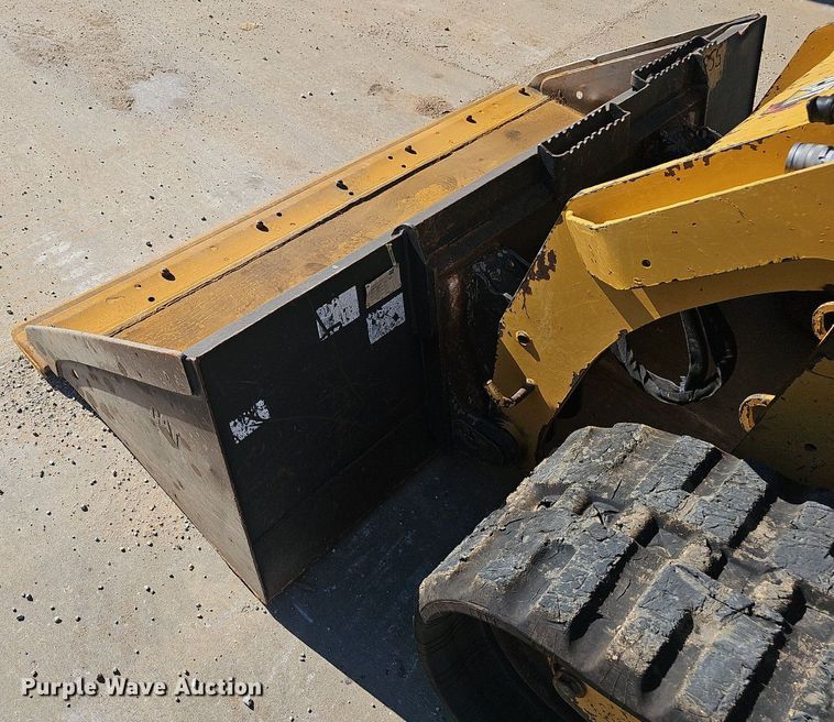 image for item EJ5683 2020 Caterpillar  299D3 tracked skid steer loader