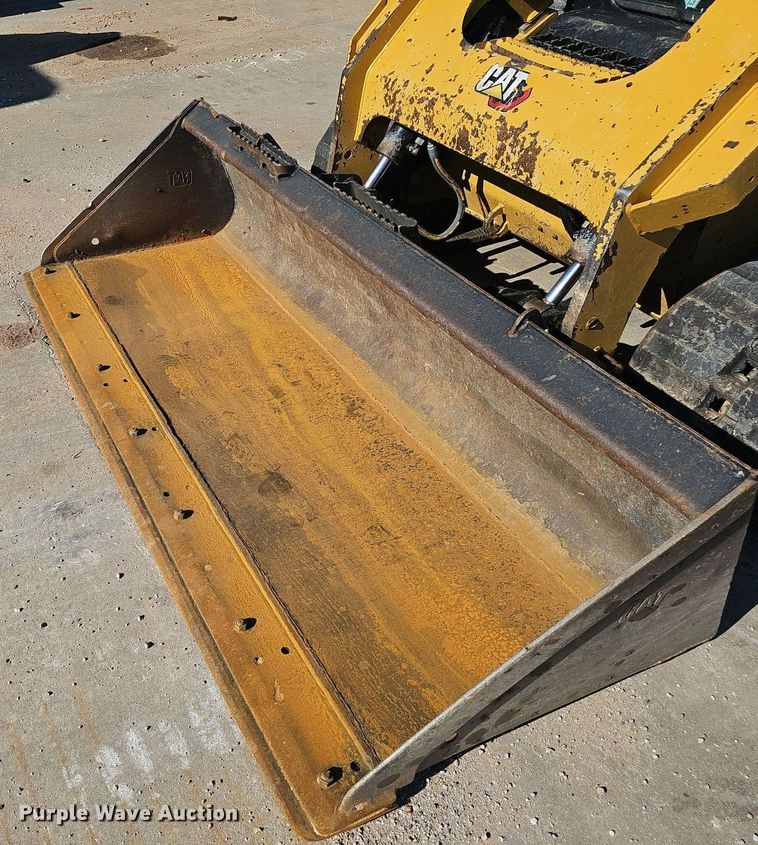 image for item EJ5683 2020 Caterpillar  299D3 tracked skid steer loader