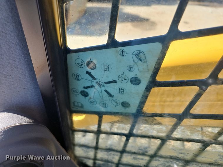 image for item EJ5683 2020 Caterpillar  299D3 tracked skid steer loader