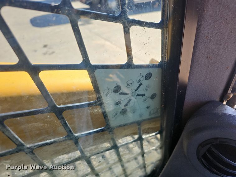 image for item EJ5683 2020 Caterpillar  299D3 tracked skid steer loader