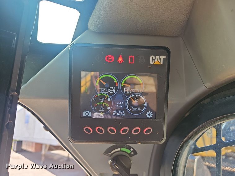 image for item EJ5683 2020 Caterpillar  299D3 tracked skid steer loader