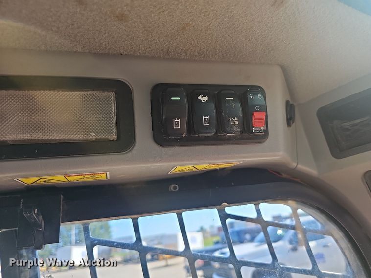 image for item EJ5683 2020 Caterpillar  299D3 tracked skid steer loader