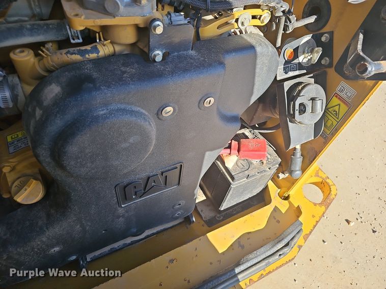 image for item EJ5683 2020 Caterpillar  299D3 tracked skid steer loader