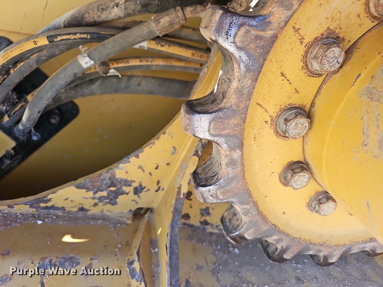 image for item EJ5683 2020 Caterpillar  299D3 tracked skid steer loader