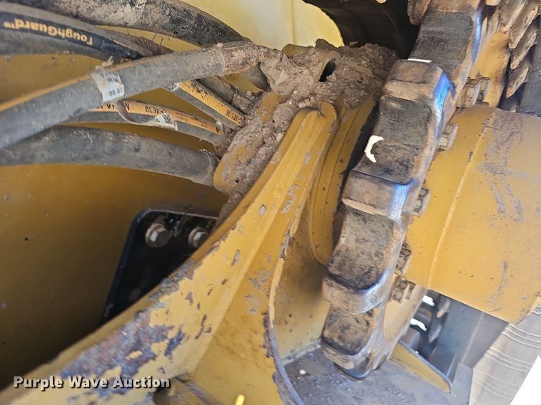 image for item EJ5683 2020 Caterpillar  299D3 tracked skid steer loader