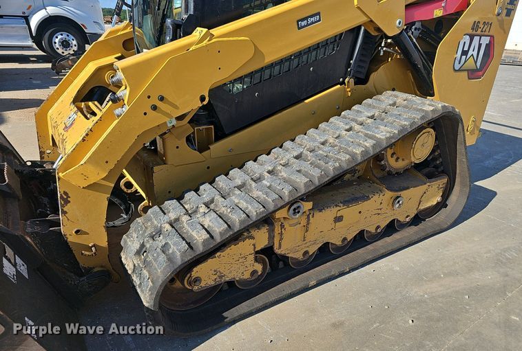 image for item EJ5683 2020 Caterpillar  299D3 tracked skid steer loader