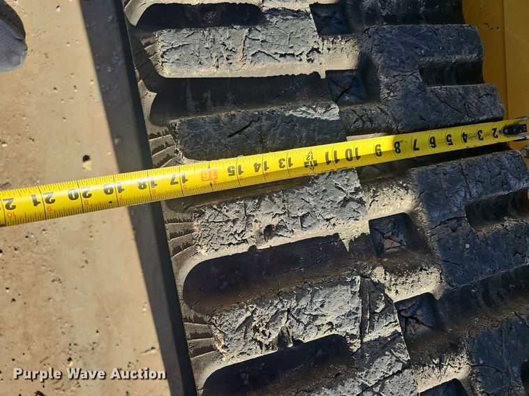 image for item EJ5683 2020 Caterpillar  299D3 tracked skid steer loader