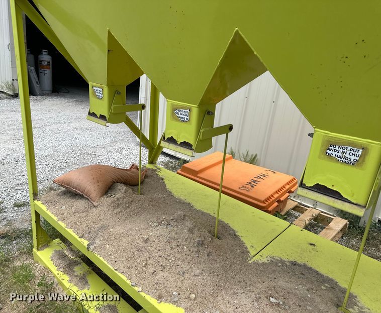 image for item EJ6963 The Sandbagger Corp. GF-4 sandbagger