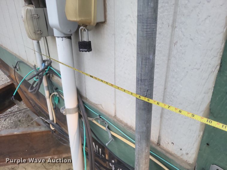 image for item EJ7990 2006 Mobile office