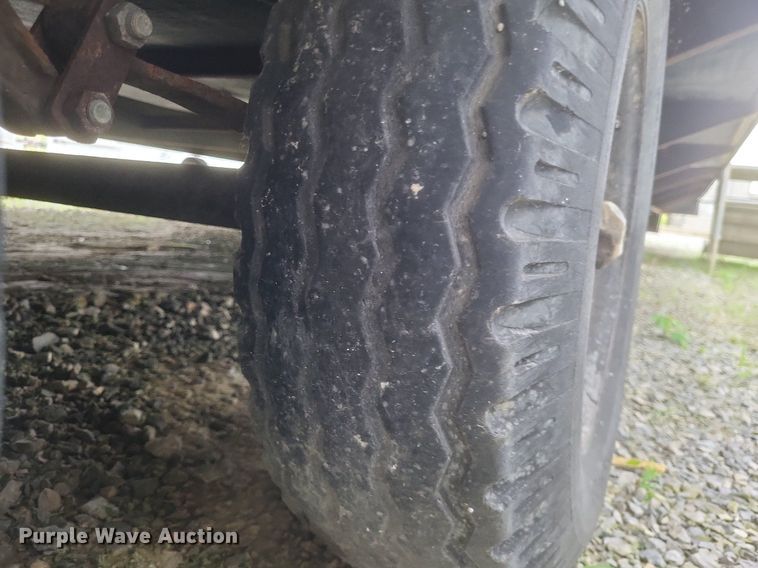 image for item EJ7990 2006 Mobile office