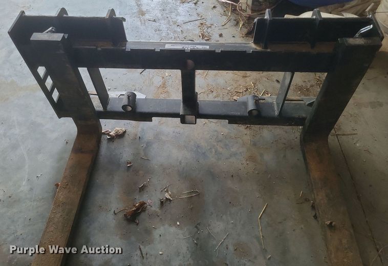 image for item EJ7997 (2) skid steer attachments