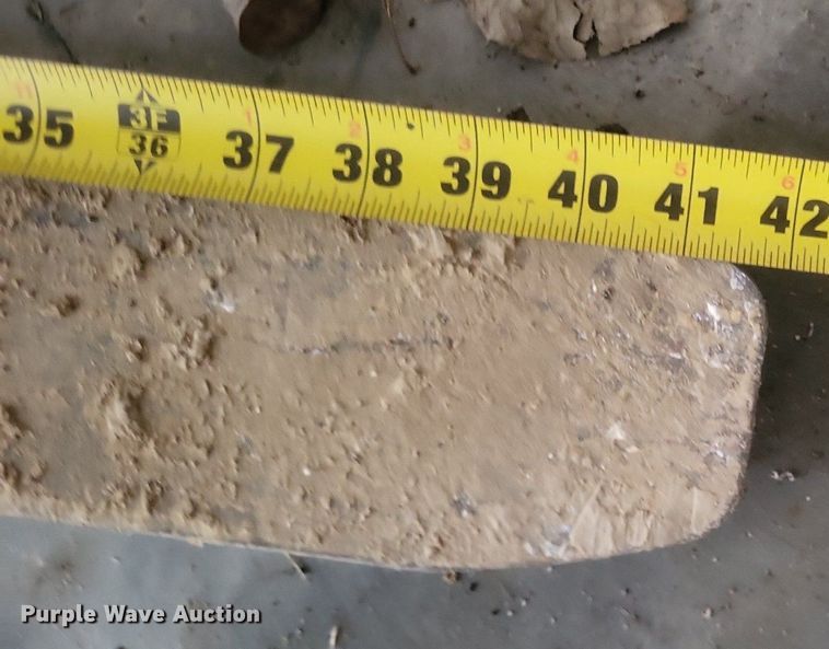 image for item EJ7997 (2) skid steer attachments