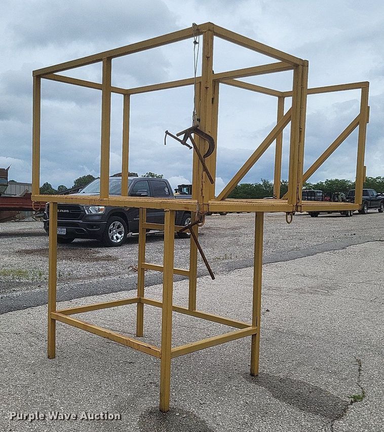 image for item EJ8006 Dump truck work platform