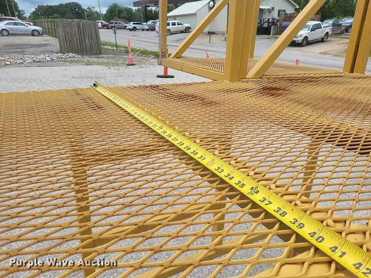 image for item EJ8006 Dump truck work platform