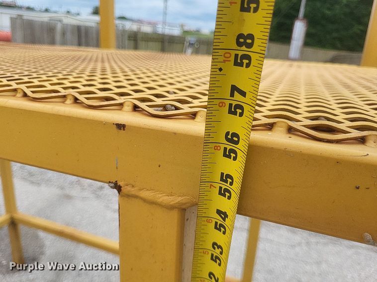 image for item EJ8006 Dump truck work platform