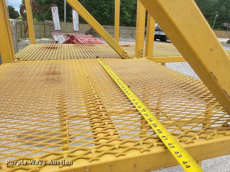 image for item EJ8006 Dump truck work platform