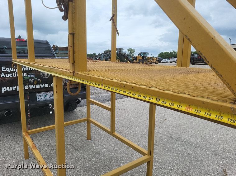 image for item EJ8006 Dump truck work platform