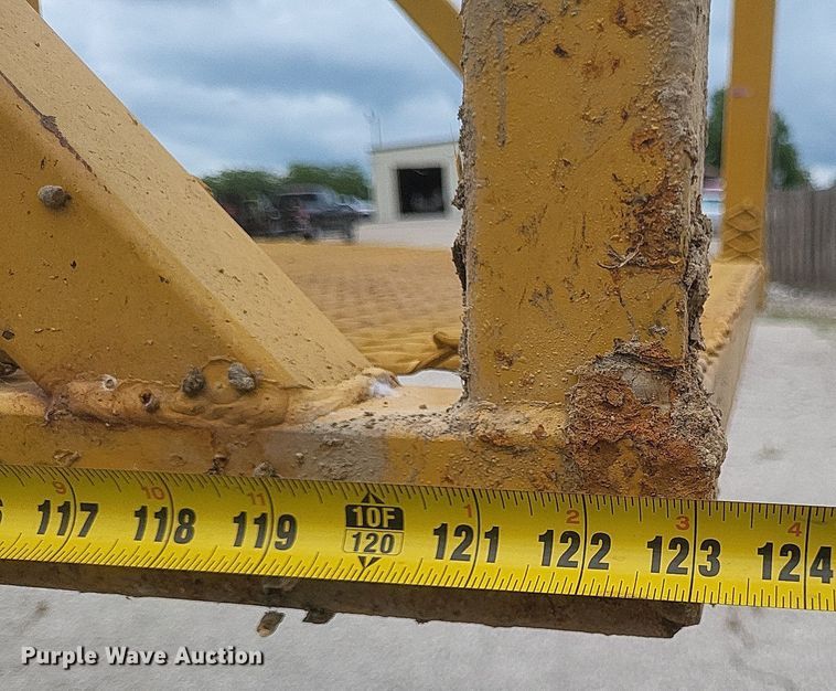 image for item EJ8006 Dump truck work platform