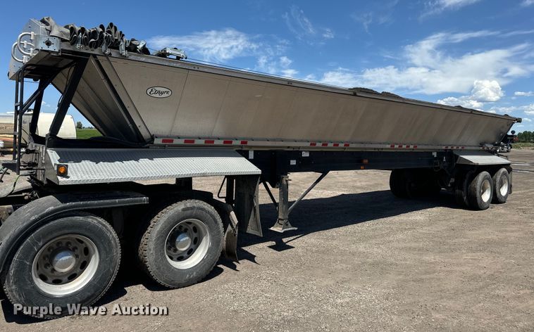 image for item EK1358 2017 Etnyre live bottom trailer