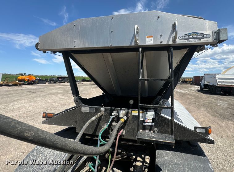 image for item EK1358 2017 Etnyre live bottom trailer