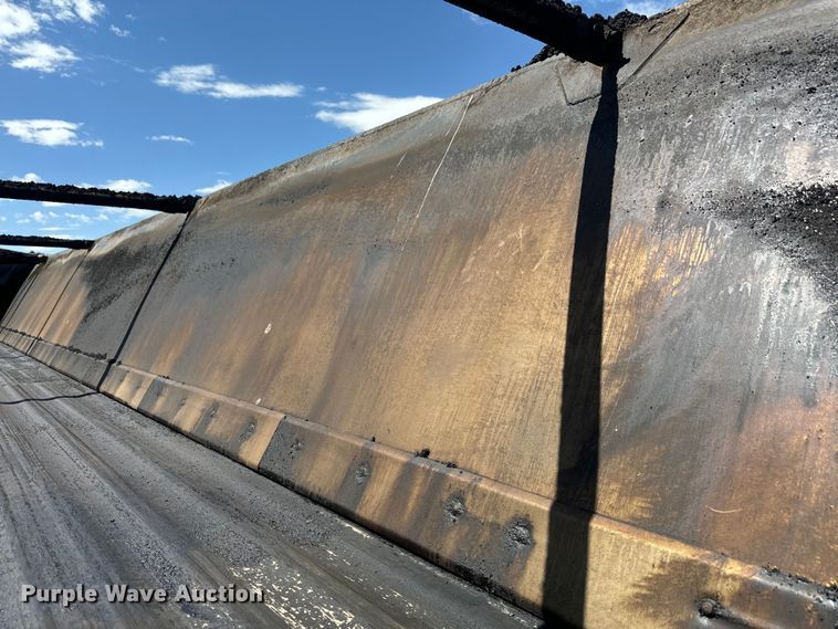 image for item EK1358 2017 Etnyre live bottom trailer