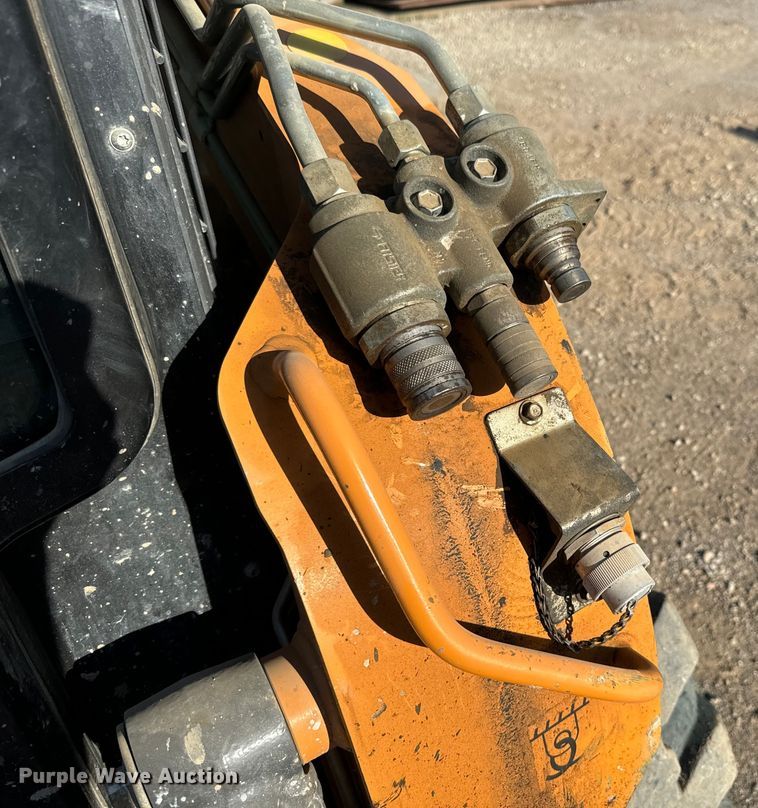 image for item EK1363 2020 Case SV280 skid steer loader