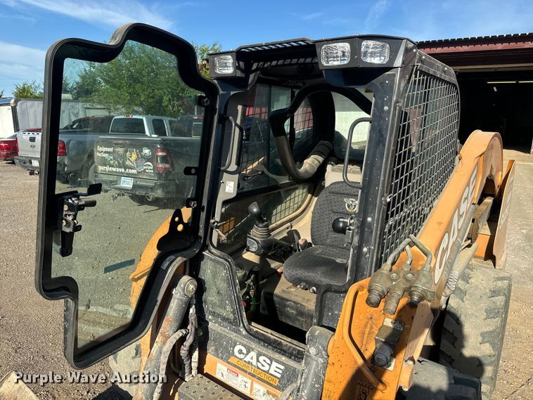 image for item EK1363 2020 Case SV280 skid steer loader