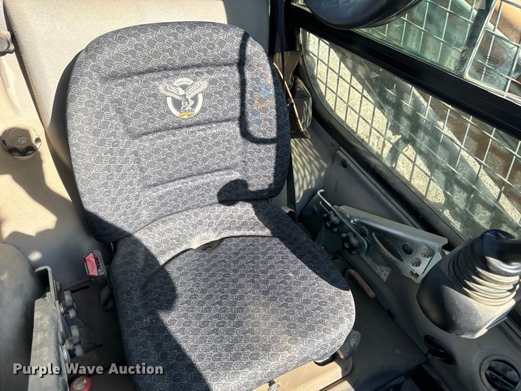 image for item EK1363 2020 Case SV280 skid steer loader