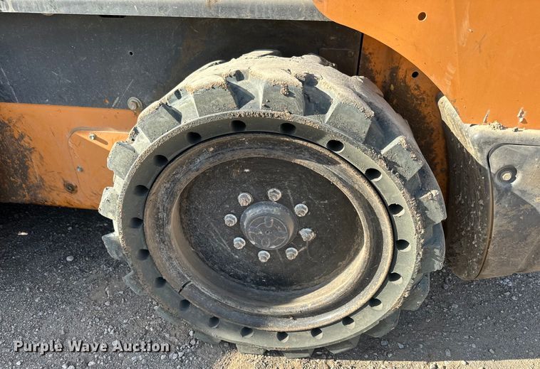 image for item EK1363 2020 Case SV280 skid steer loader