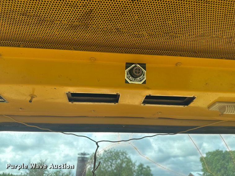 image for item EK1376 1981 Fiat-Allis 21C dozer