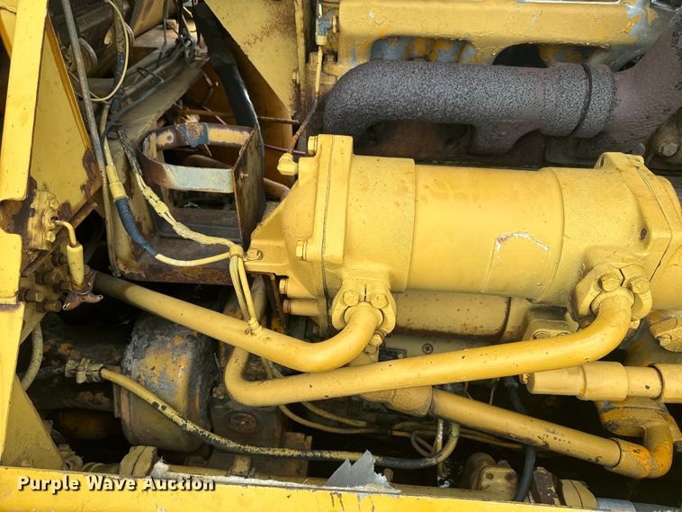 image for item EK1376 1981 Fiat-Allis 21C dozer