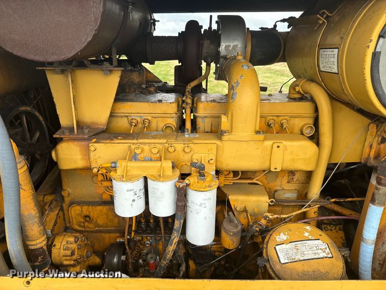 image for item EK1376 1981 Fiat-Allis 21C dozer