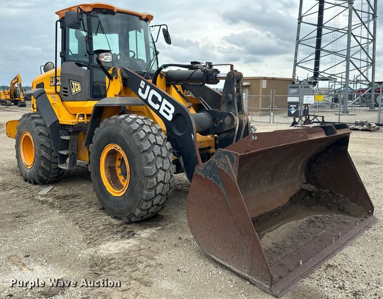image for item EK1384 2013 JCB 437 wheel loader