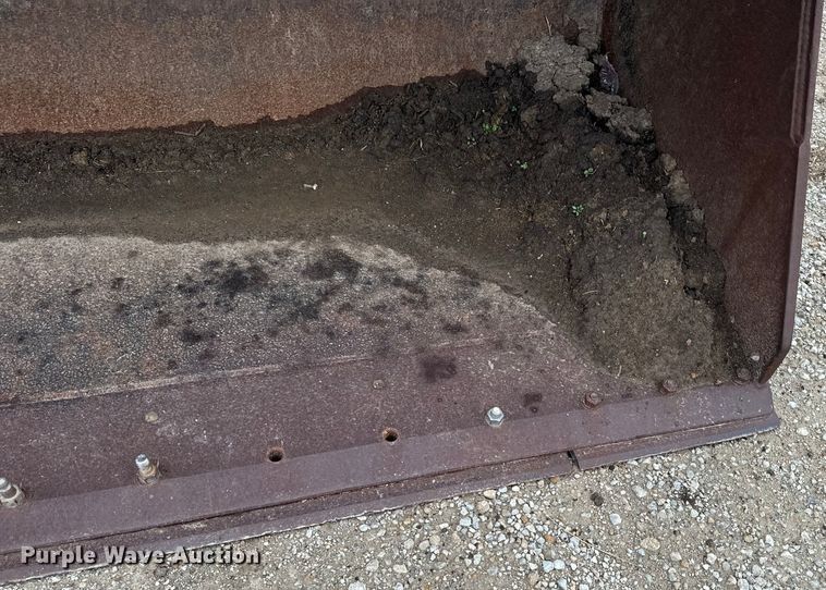 image for item EK1384 2013 JCB 437 wheel loader