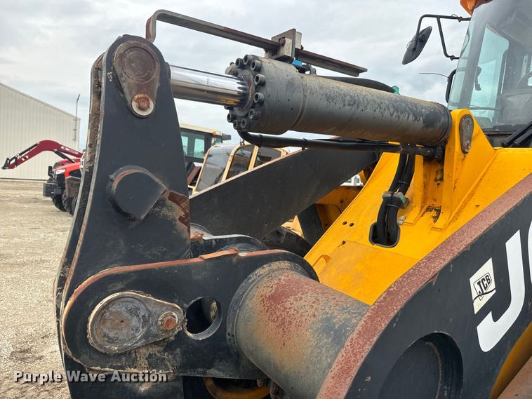 image for item EK1384 2013 JCB 437 wheel loader