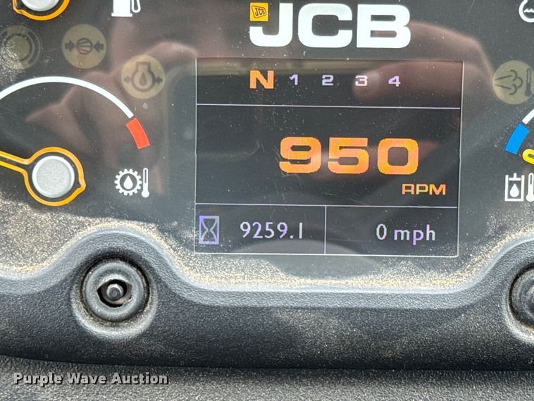 image for item EK1384 2013 JCB 437 wheel loader