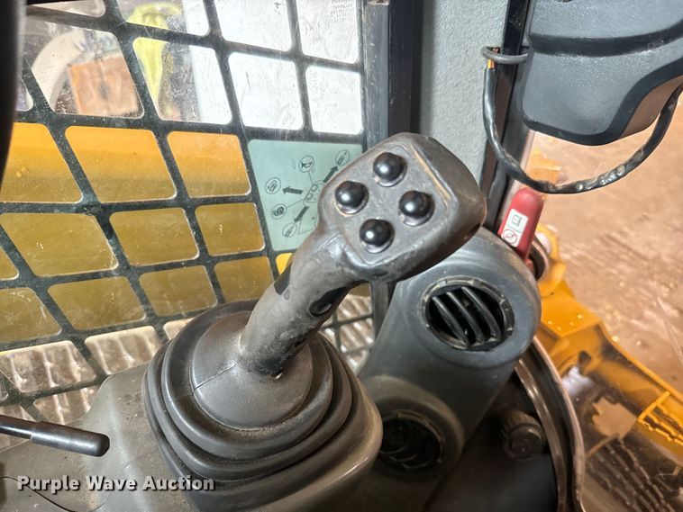 image for item EK1394 2016 Caterpillar  297D2 tracked skid steer loader