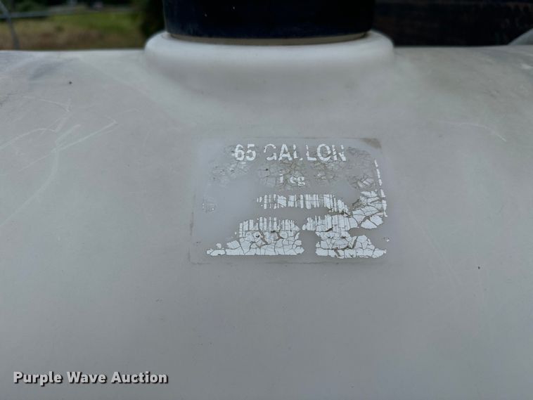 image for item EK1400 2006 International  4400 flatbed truck