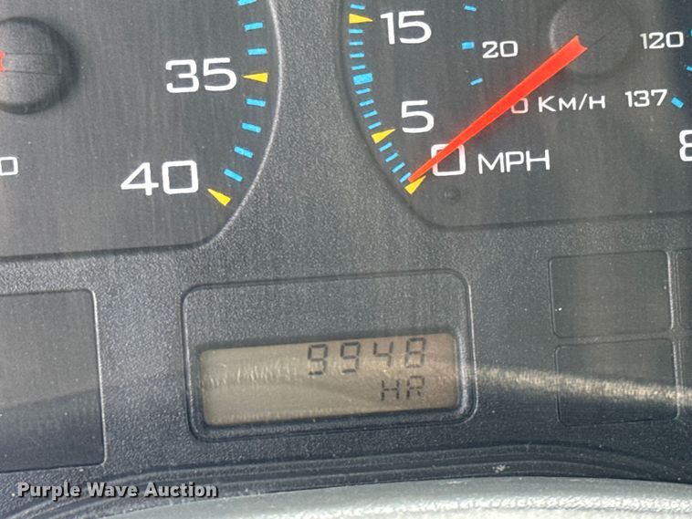 image for item EK1400 2006 International  4400 flatbed truck