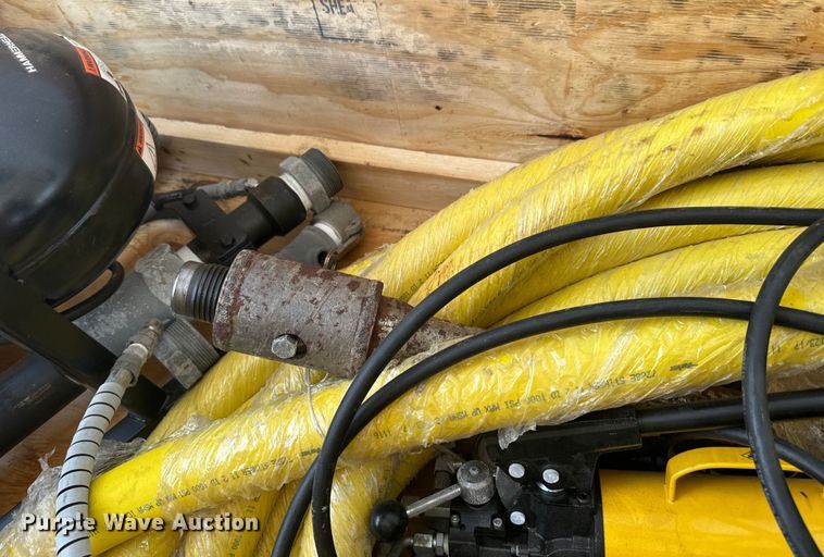 image for item EK1401 Ditch Witch R400 directional drill rock hammer