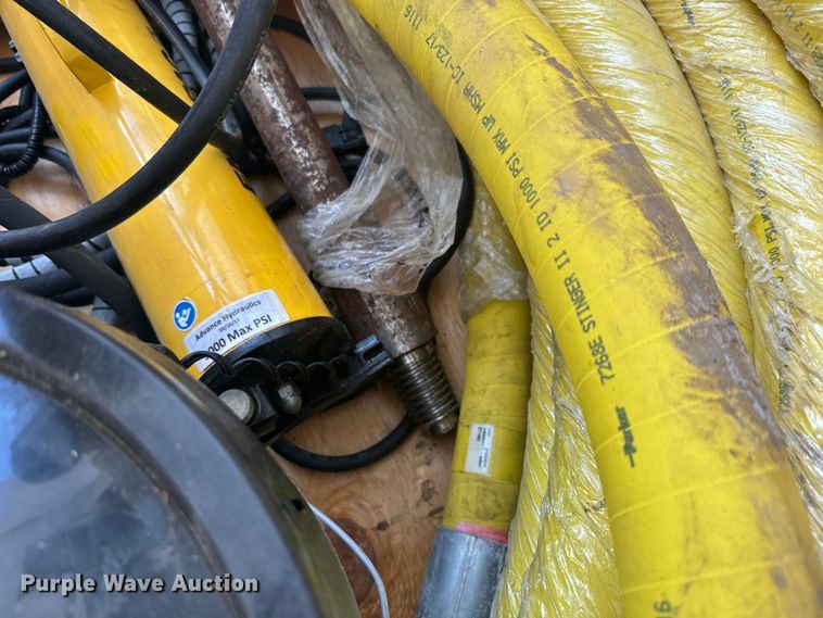 image for item EK1401 Ditch Witch R400 directional drill rock hammer