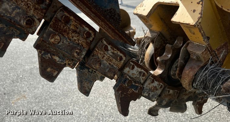 image for item EK1402 2007 Vermeer RT450 trencher