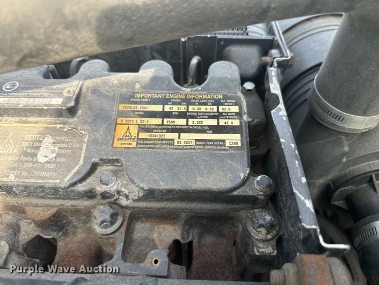 image for item EK1402 2007 Vermeer RT450 trencher