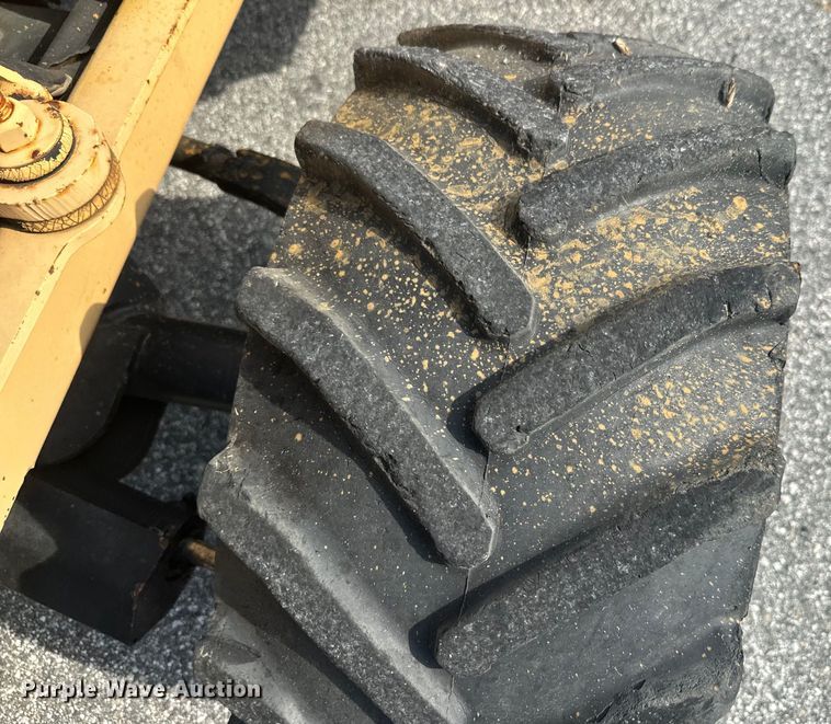 image for item EK1402 2007 Vermeer RT450 trencher