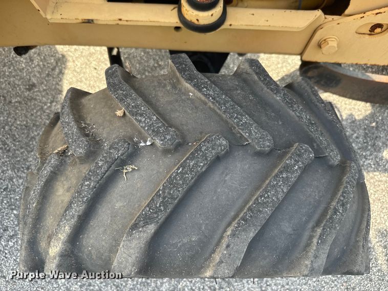 image for item EK1402 2007 Vermeer RT450 trencher